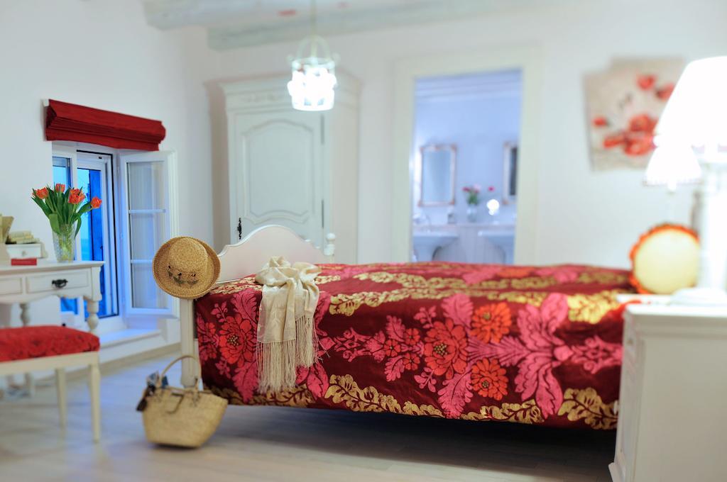 La Belle Saison Bed and Breakfast Mollens  Pokój zdjęcie